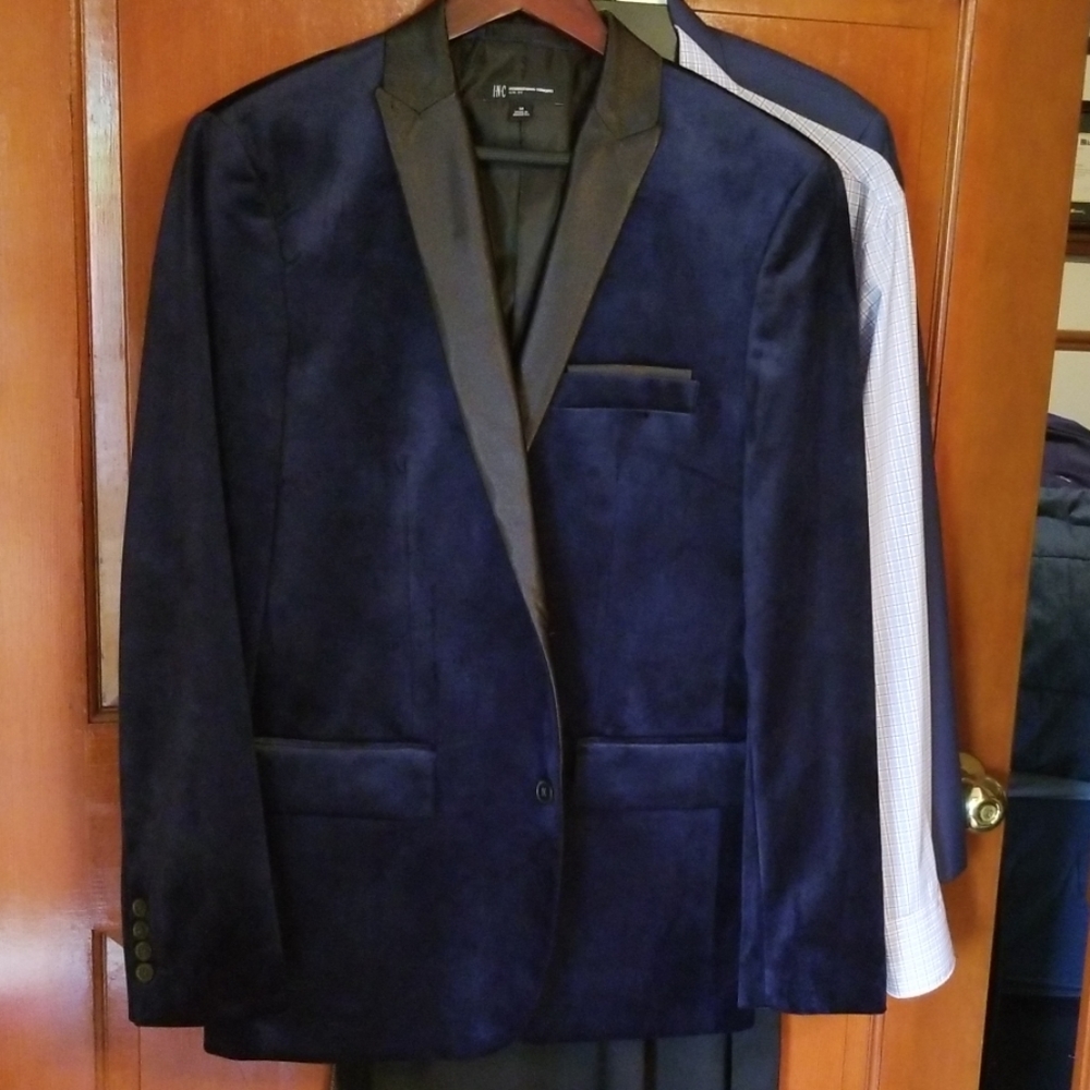 INC Men's Slim Fit Velvet Blazer